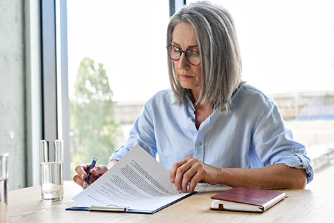 CJE SeniorLife is committed to offering a fulfilling workplace environment for our employees with a wide variety of benefits and perks